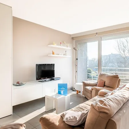 Appartement In St-idesbald Near The Sea *